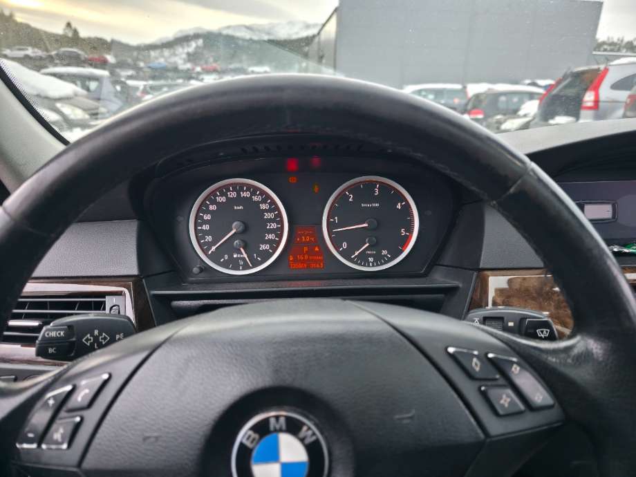 BMW 5-Serie 2003-2010 (E60/E61) (E60/E61), Motorkode: M57-TUD25, Girkassekode: 