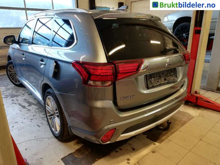 Mitsubishi Outlander 2015-->> (Type III, Fase 2) , Motorkode: 4B11, Girkassekode: 