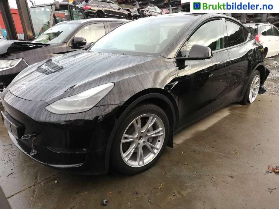 Tesla Model Y, 2021-2024 (Type I)  delebil , Motorkode: 3DU