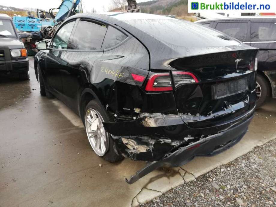 Tesla Model Y 2021-2024 (Type I) , Motorkode: 3DU, Girkassekode: