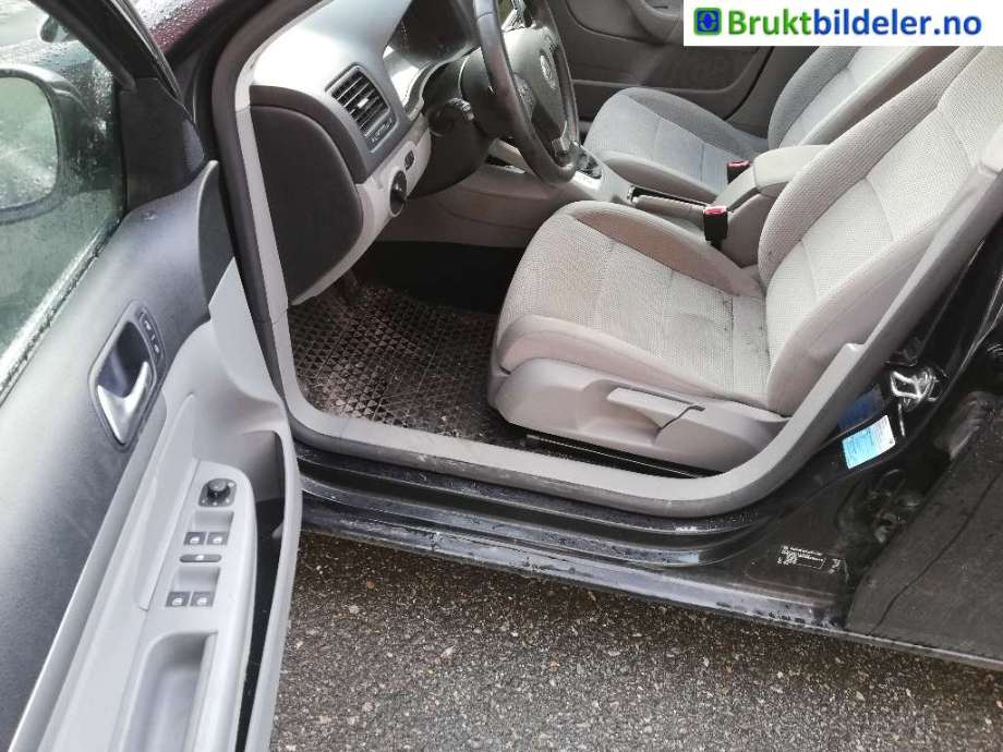 VW Golf V, Combi 2003-2008 , Motorkode: BLS, Girkassekode: LKF