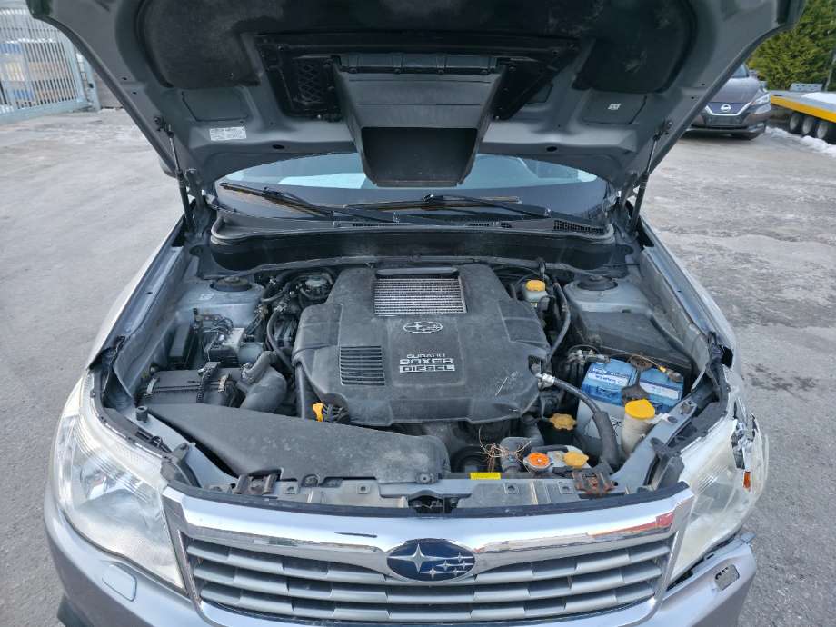Subaru Forester 2008-2013 (Type III) delebil , Motorkode: EE20, Girkassekode: 
