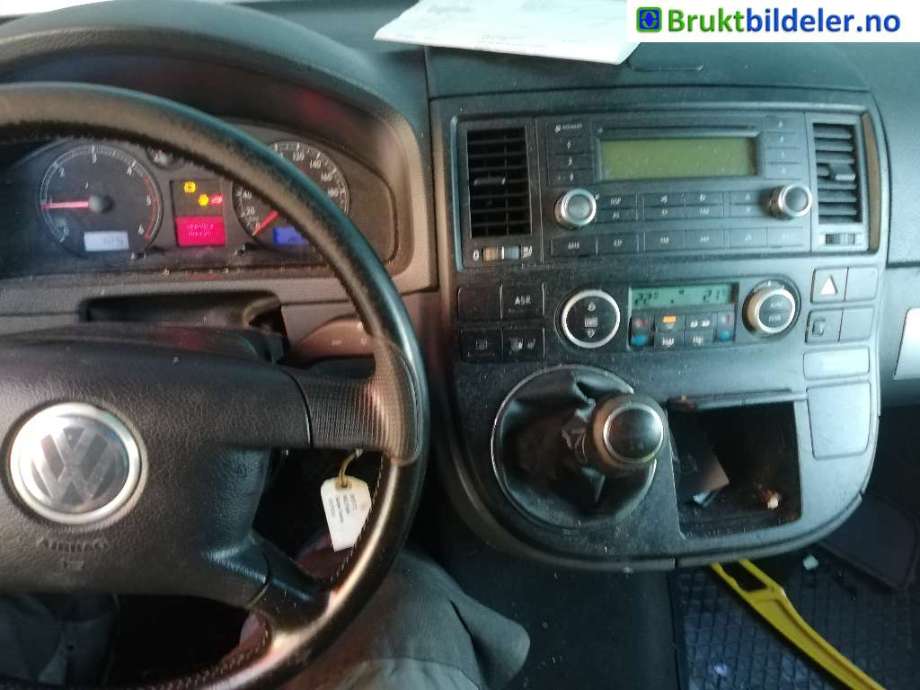 VW Transporter / Caravelle 2003-2009 (Fase 1) (T5) (T5), Motorkode: AXB, Girkassekode: 