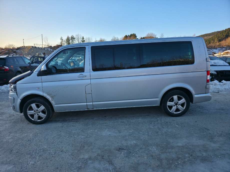VW Transporter / Caravelle 2009-2015 (Fase 2) (T5) (T5), Motorkode: CAAC, Girkassekode: 