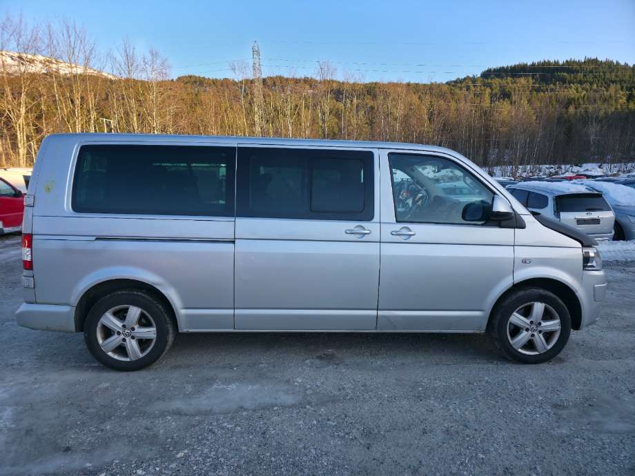 VW Transporter / Caravelle 2009-2015 (Fase 2) (T5) (T5), Motorkode: CAAC, Girkassekode: 