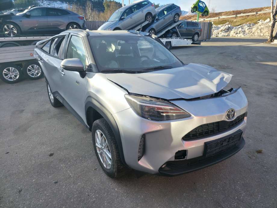 Toyota Yaris Cross (SUV), 2021->>  delebil , Motorkode: M15A-FXE
