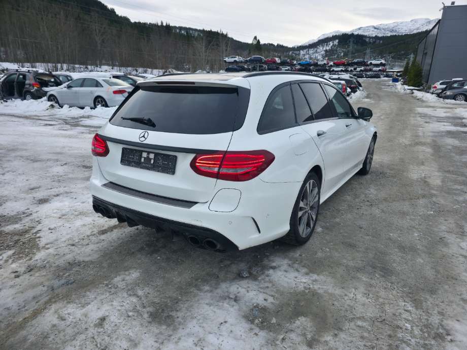 Mercedes C-Klasse 2014-2018 (Fase 1) (W205) (W205), Motorkode: M274.920, Girkassekode: 