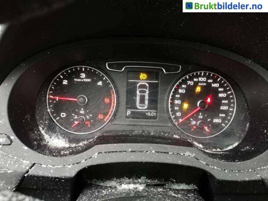 Audi Q3 2011-2014 (Type I, Fase 1) , Motorkode: CFFB, Girkassekode: 