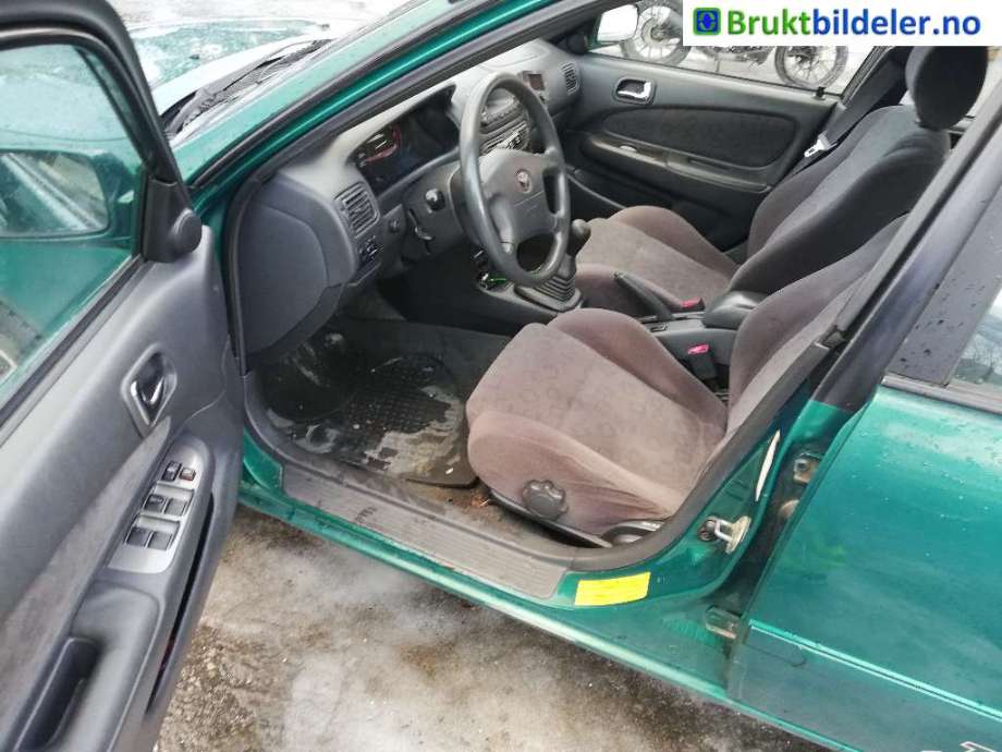 Toyota Corolla 2000-2002 (Fase 2) , Motorkode: 7A-FE, Girkassekode: 