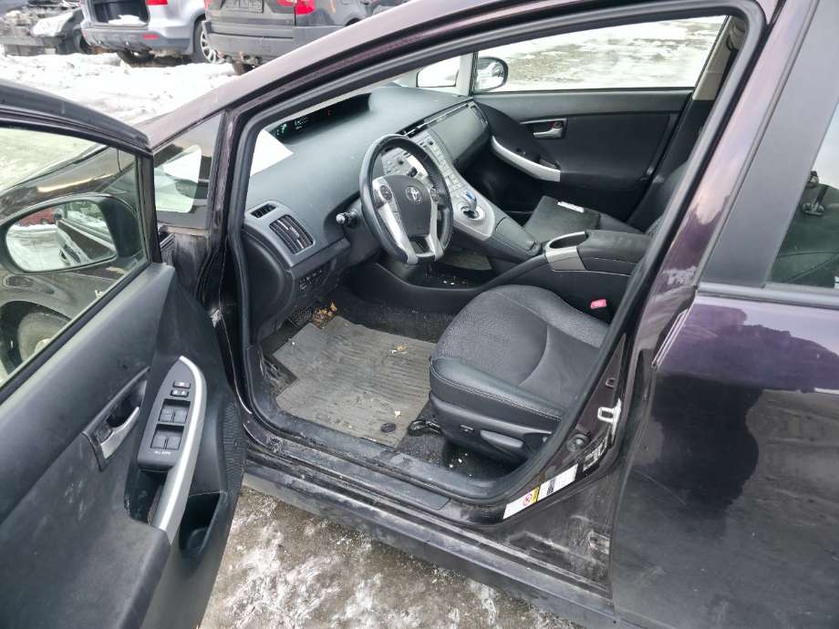 Toyota Prius +7 2012-2020 (Type III) (stasjonsvogn) (stasjonsvogn), Motorkode: 2ZR-FXE, Girkassekode: 