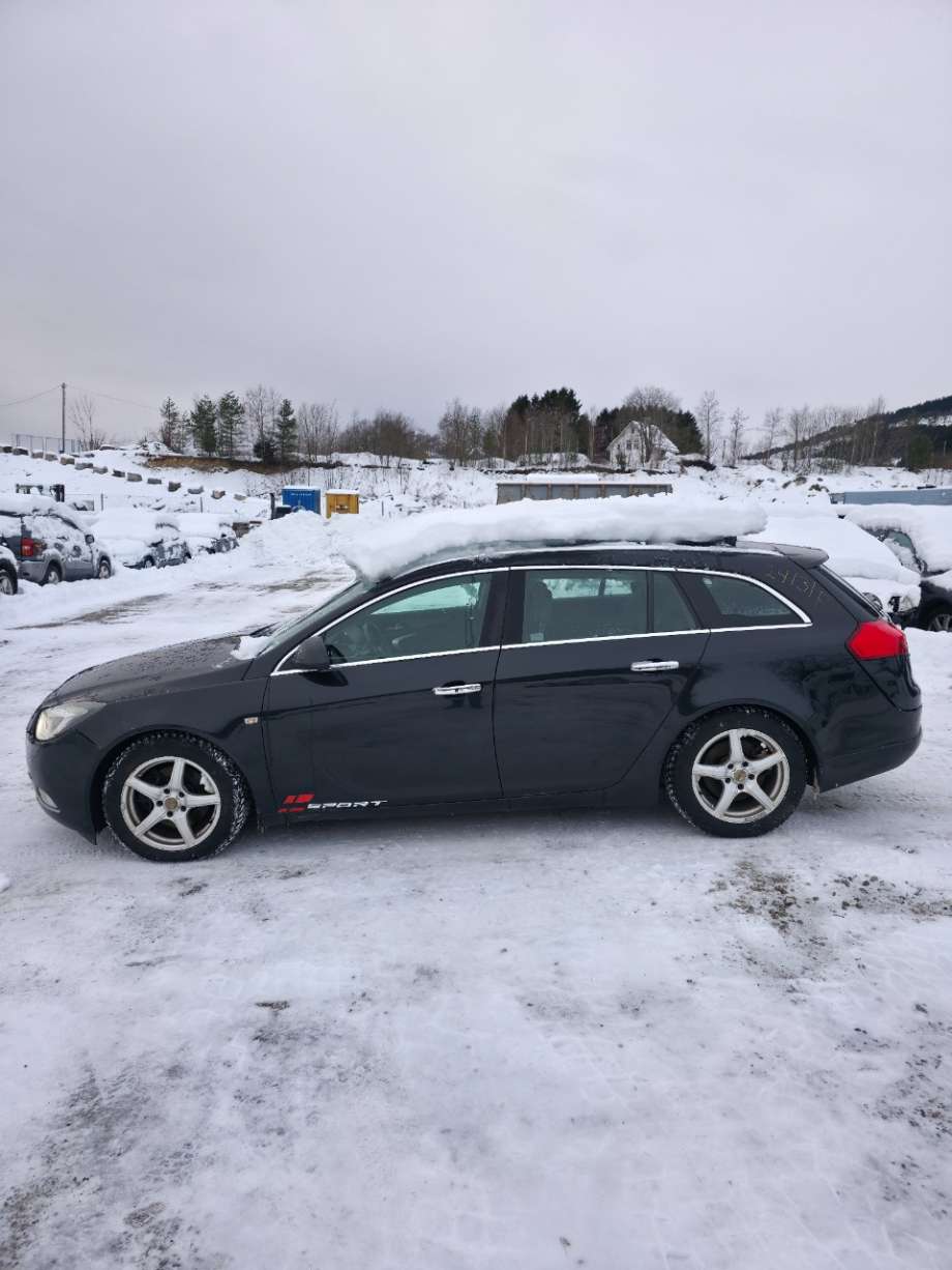 Opel Insignia A 2009-2014 , Motorkode: A20DTH, Girkassekode: 