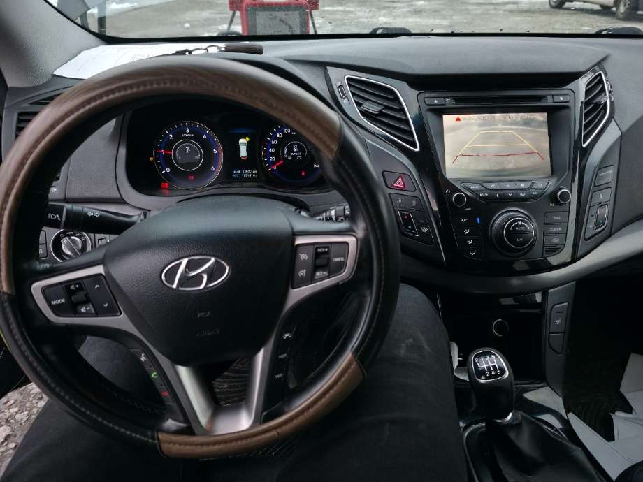 Hyundai i40 2012-2017 , Motorkode: D4FD, Girkassekode: 