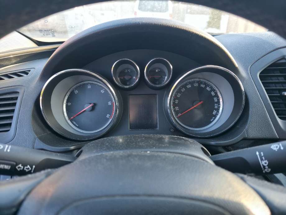 Opel Insignia A 2009-2014 , Motorkode: A20DTJ, Girkassekode: 
