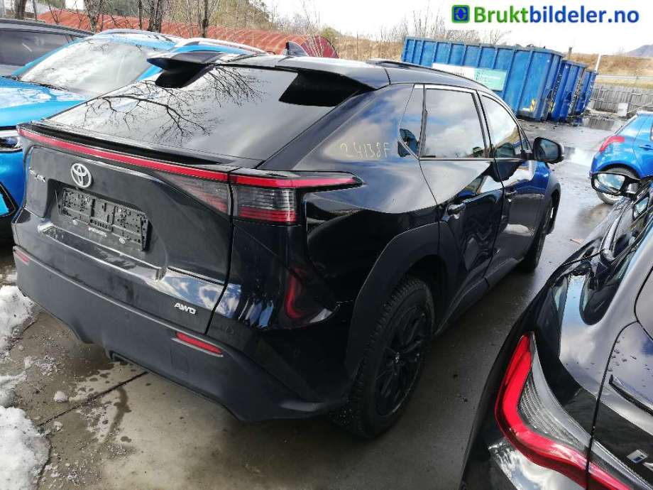 Toyota bZ4X 2022-->> , Motorkode: , Girkassekode: 