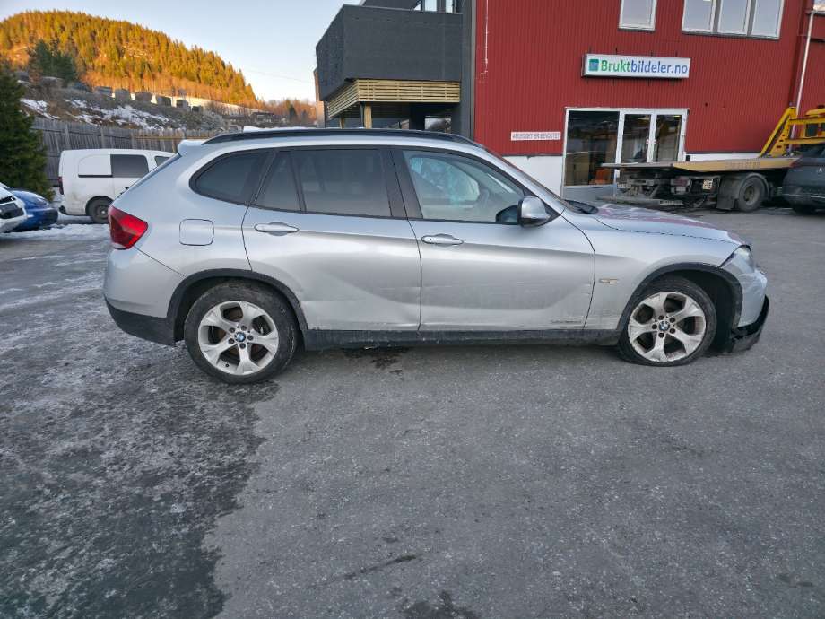 BMW X1 2009-2015 (E84) (E84), Motorkode: N47-D20C, Girkassekode: 