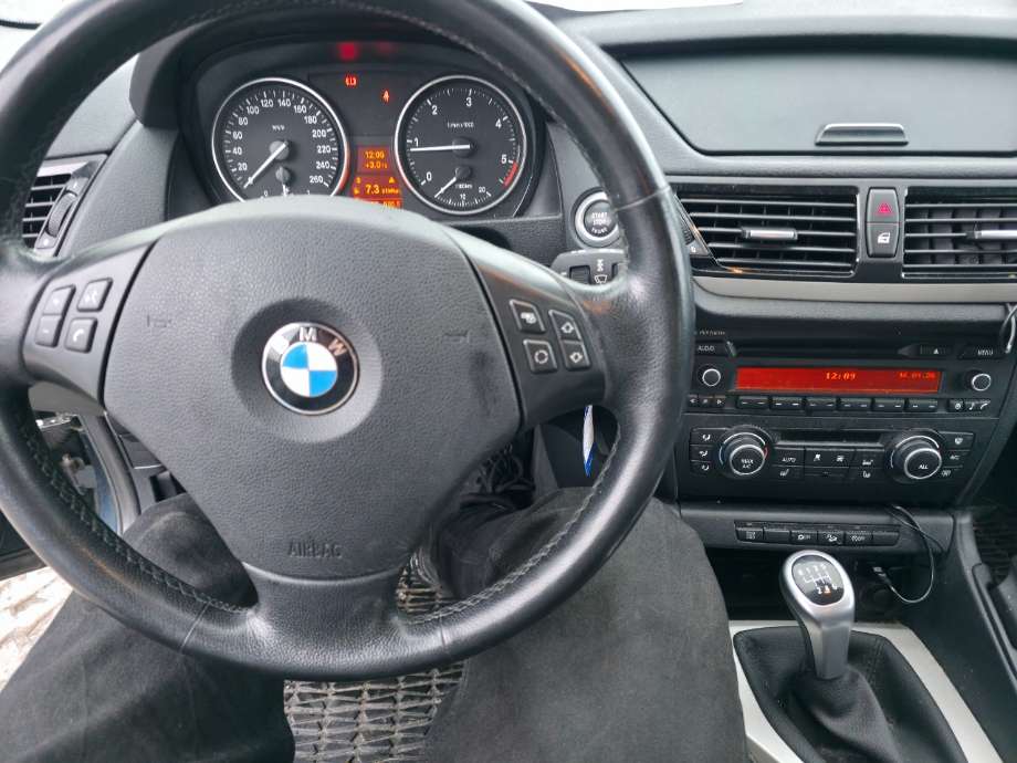 BMW X1 2009-2015 (E84) (E84), Motorkode: N47-D20C, Girkassekode: 