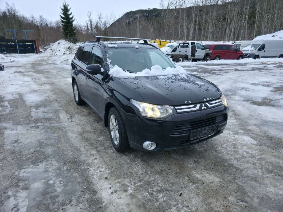 Mitsubishi Outlander 2012-2015 (Type III, Fase 1) , Motorkode: 4J11, Girkassekode: 