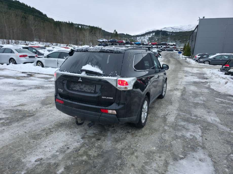 Mitsubishi Outlander 2012-2015 (Type III, Fase 1) , Motorkode: 4J11, Girkassekode: 