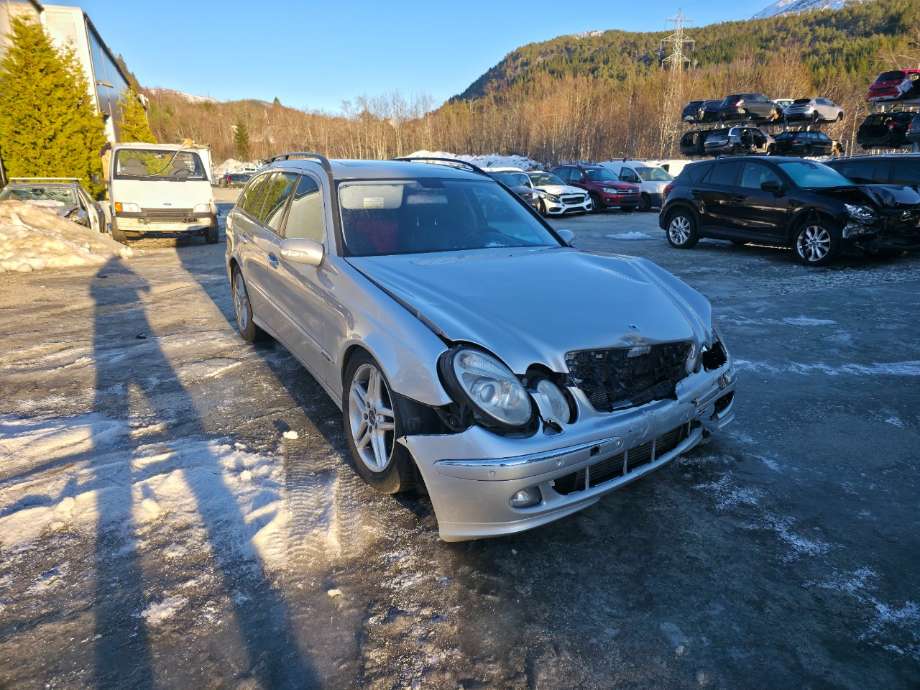 Mercedes E-Klasse, 2002-2006 (W211, Fase 1) (W211) delebil , Motorkode: OM648.961