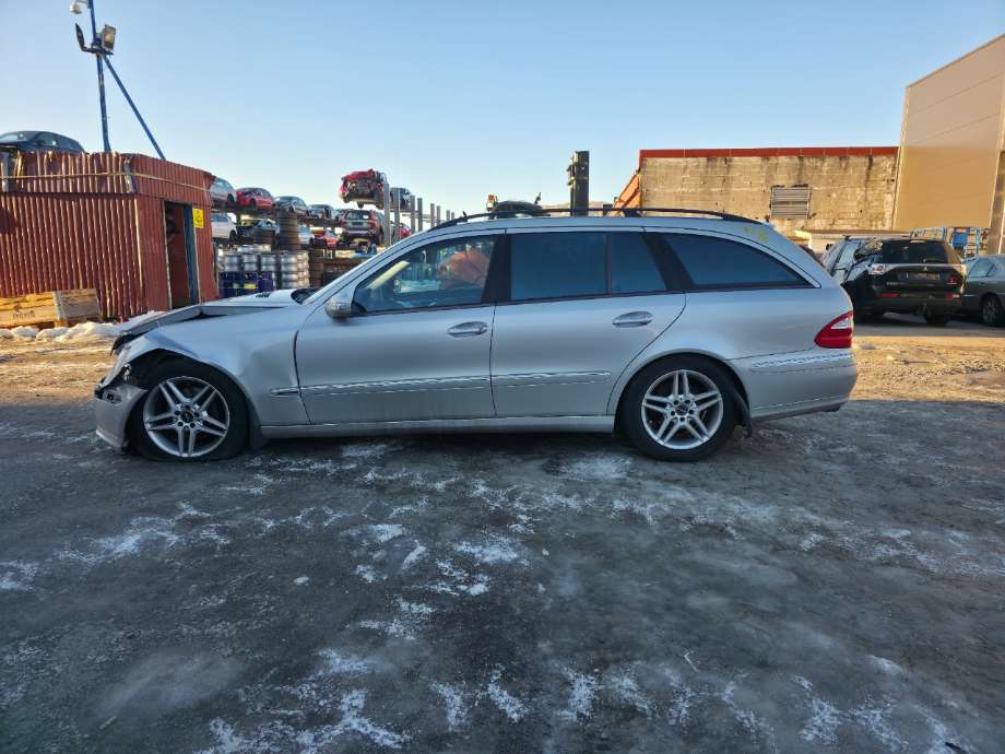 Mercedes E-Klasse 2002-2006 (Fase 1) (W211) (W211), Motorkode: OM648.961, Girkassekode: 