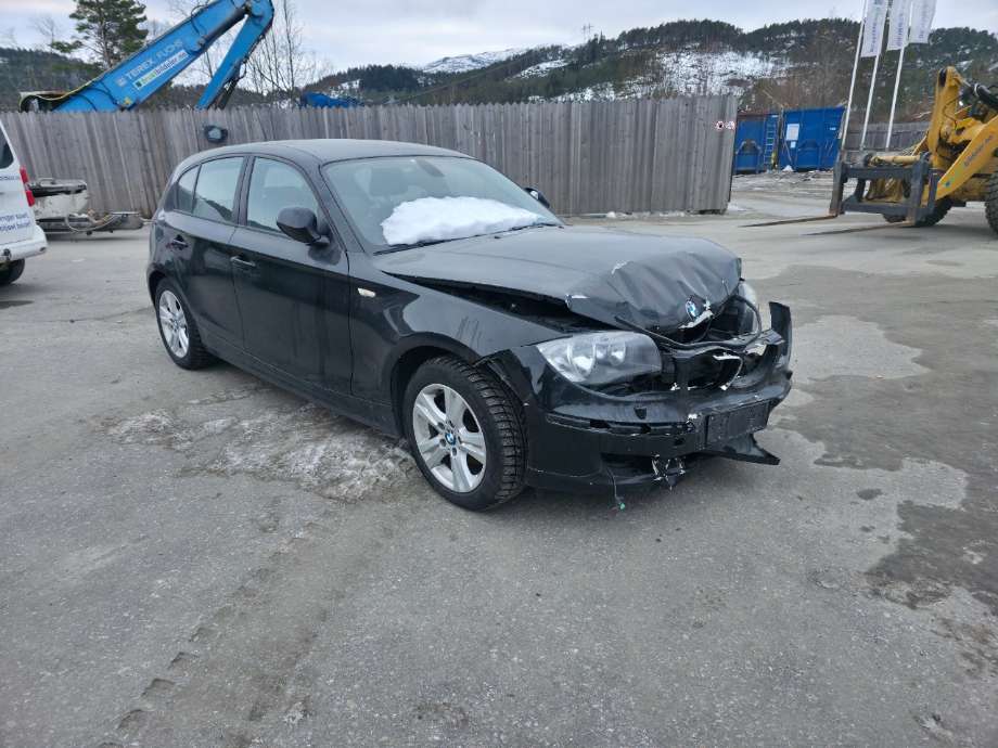 BMW 1-Serie 2004-2011 (E81/E82/E87/E88) (E81/E82/E87/E88), Motorkode: N47-D20C, Girkassekode: 