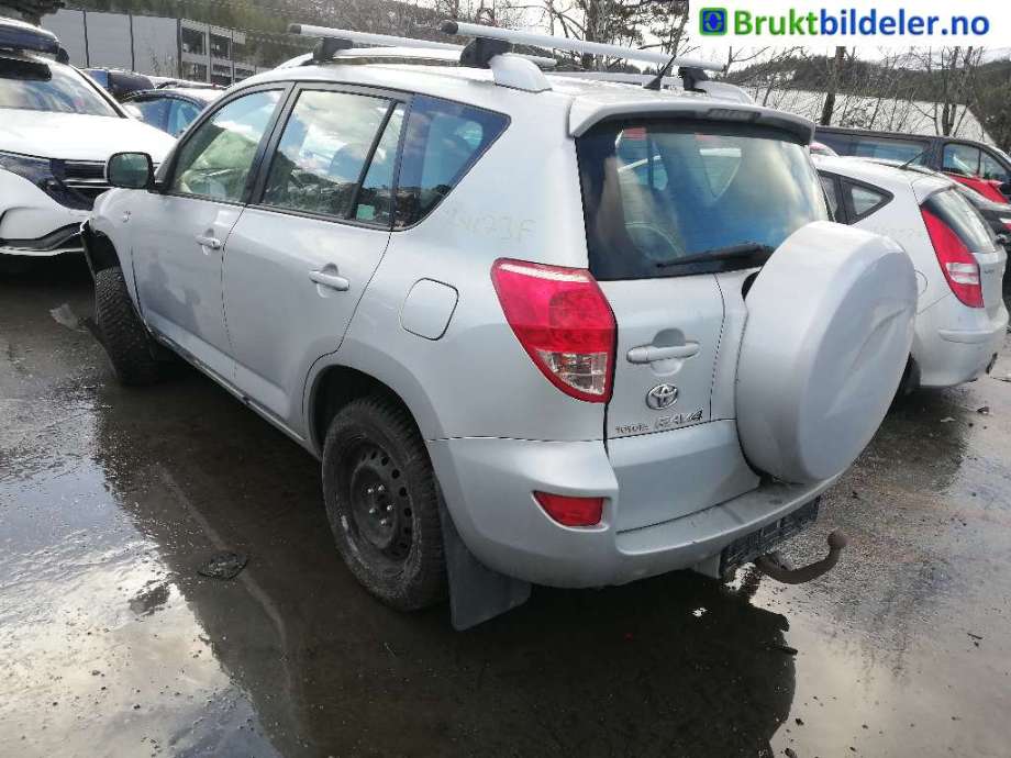 Toyota RAV4, 2006-2009 (Type III, Fase 1)  delebil , Motorkode: 2AD-FTV
