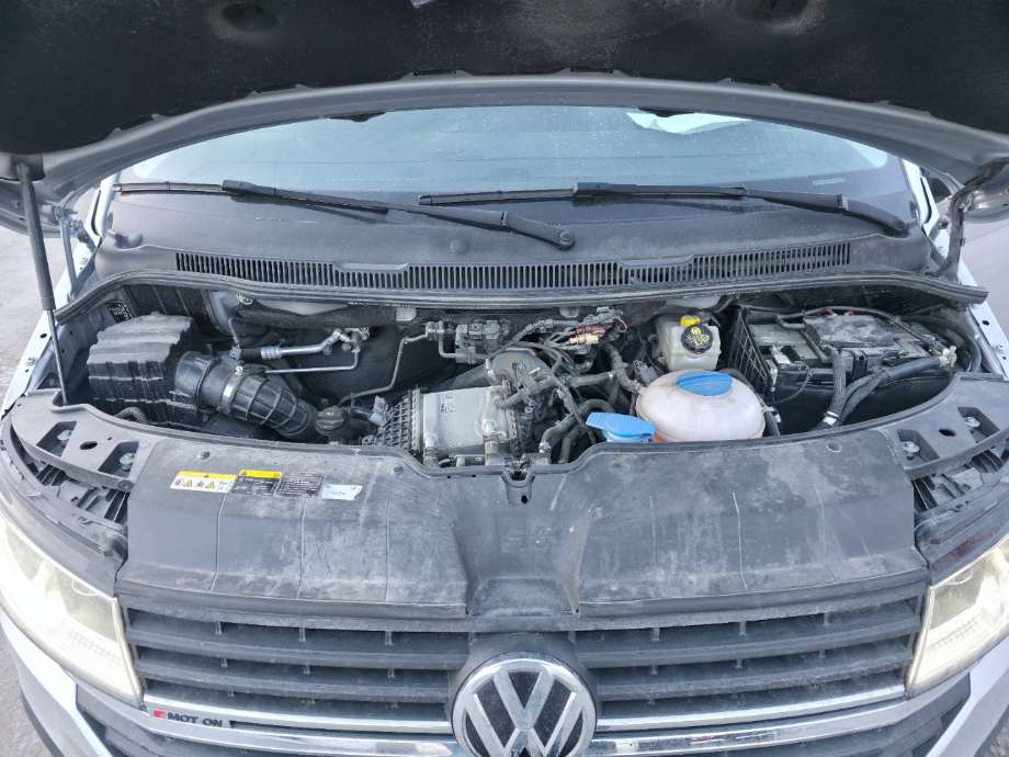 VW Transporter / Caravelle 2019-->> (T6.1) (T6.1), Motorkode: CXHA, Girkassekode: 