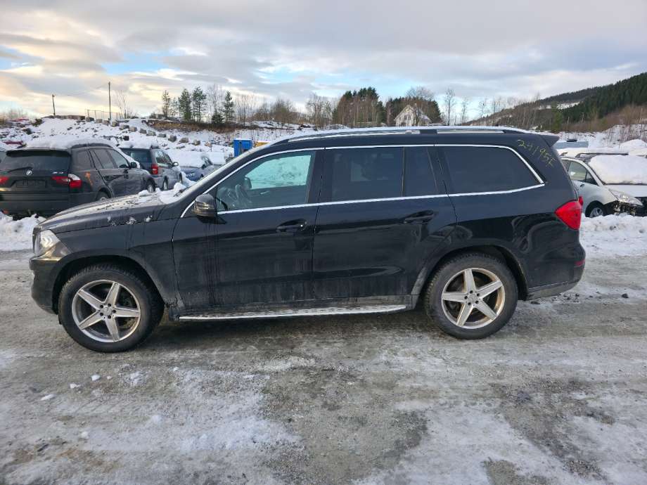 Mercedes GL 2012-2016 (Fase 1) (X166) (X166), Motorkode: OM642.826, Girkassekode: 