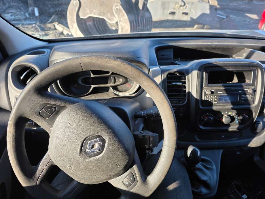 Renault Trafic 2014-->> , Motorkode: R9M-450, Girkassekode: 