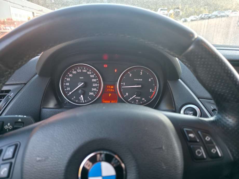 BMW X1 2009-2015 (E84) (E84), Motorkode: N47-D20C, Girkassekode: 