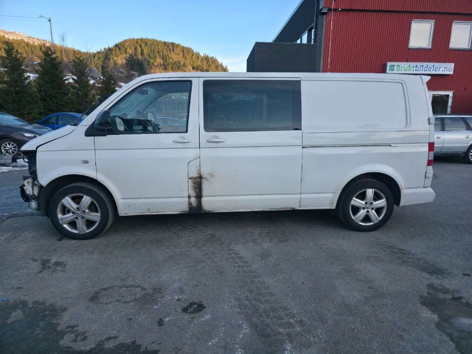 VW Transporter / Caravelle 2009-2015 (Fase 2) (T5) (T5), Motorkode: CFCA, Girkassekode: 