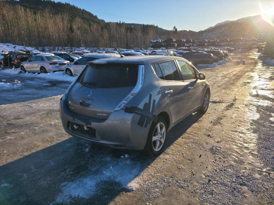 Nissan Leaf 2011-2017 (Type I) , Motorkode: EM57, Girkassekode: 