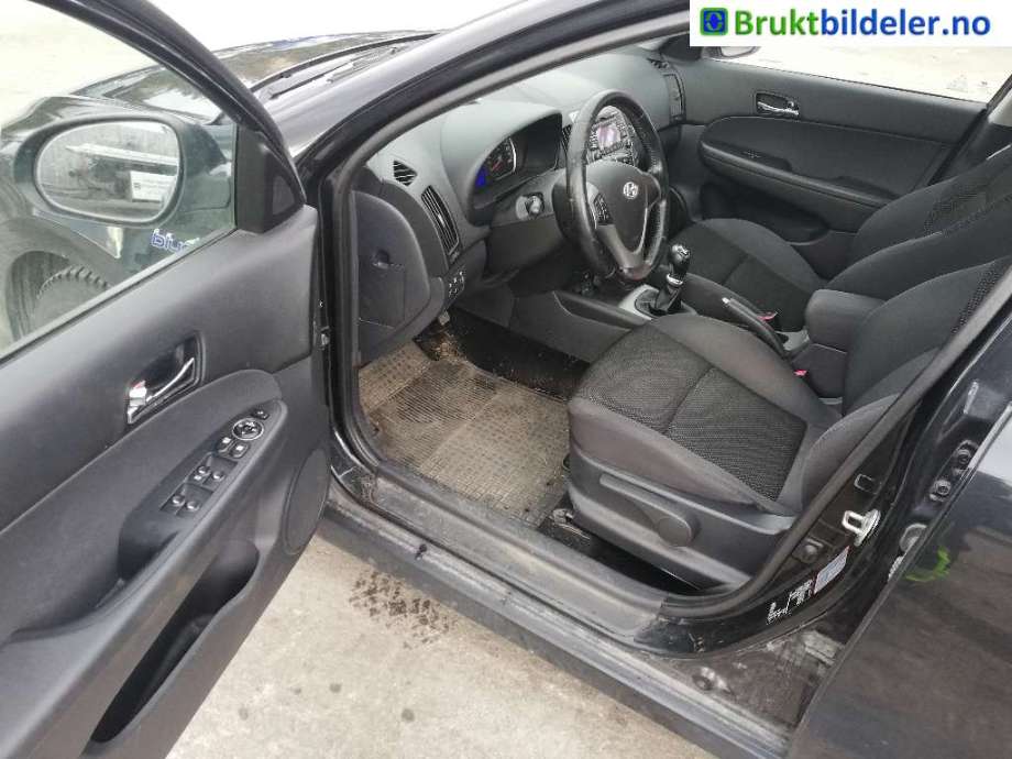 Hyundai i30 2007-2012 (Type I) delebil , Motorkode: D4FB-L, Girkassekode: 