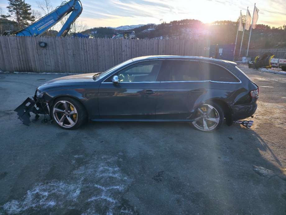 Audi A4 2007-2014 (Type IV) (B8) (B8), Motorkode: CAKA, Girkassekode: 
