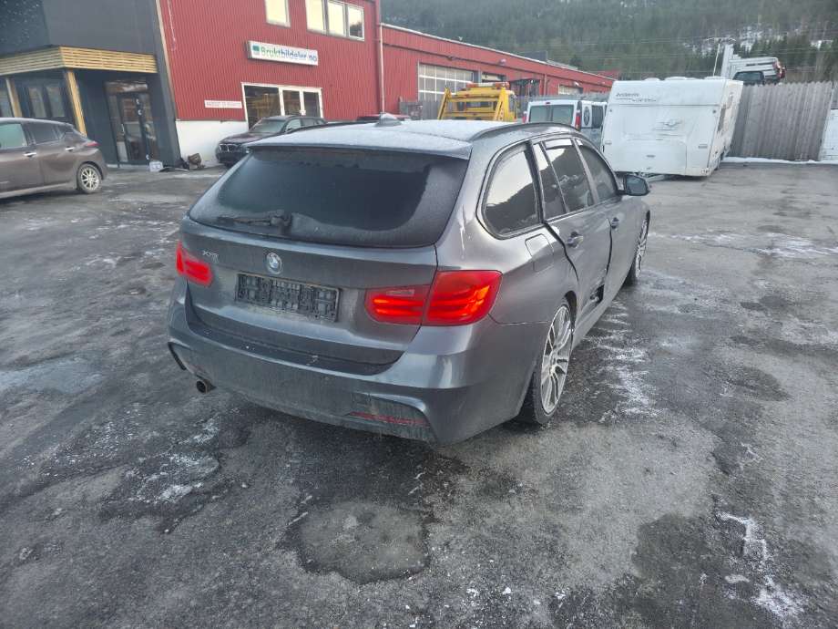 BMW 3-Serie 2012-2018 (F30/F31/F34) (F30/F31/F34), Motorkode: N47-D20C, Girkassekode: 