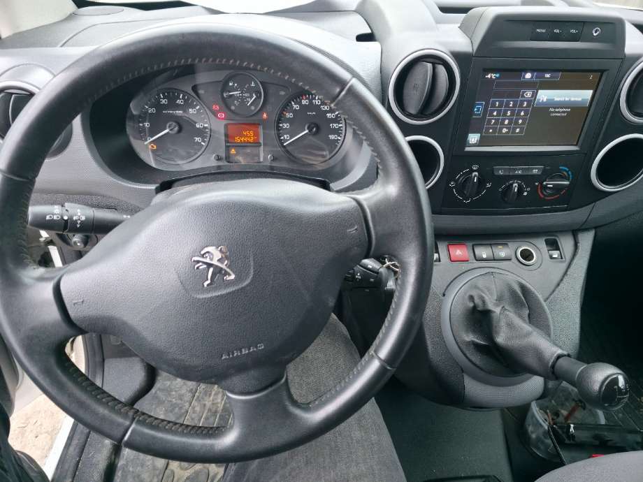 Peugeot Partner 2015-2019 (Type II, Fase 2) , Motorkode: BHY, Girkassekode: 
