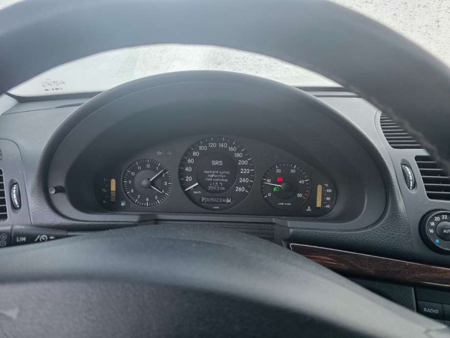 Mercedes E-Klasse 2002-2006 (Fase 1) (W211) (W211), Motorkode: OM646.961, Girkassekode: