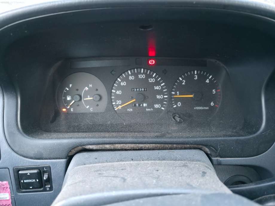 Toyota Hiace 1996-2001 (Fase 1) , Motorkode: 2L-T, Girkassekode: 
