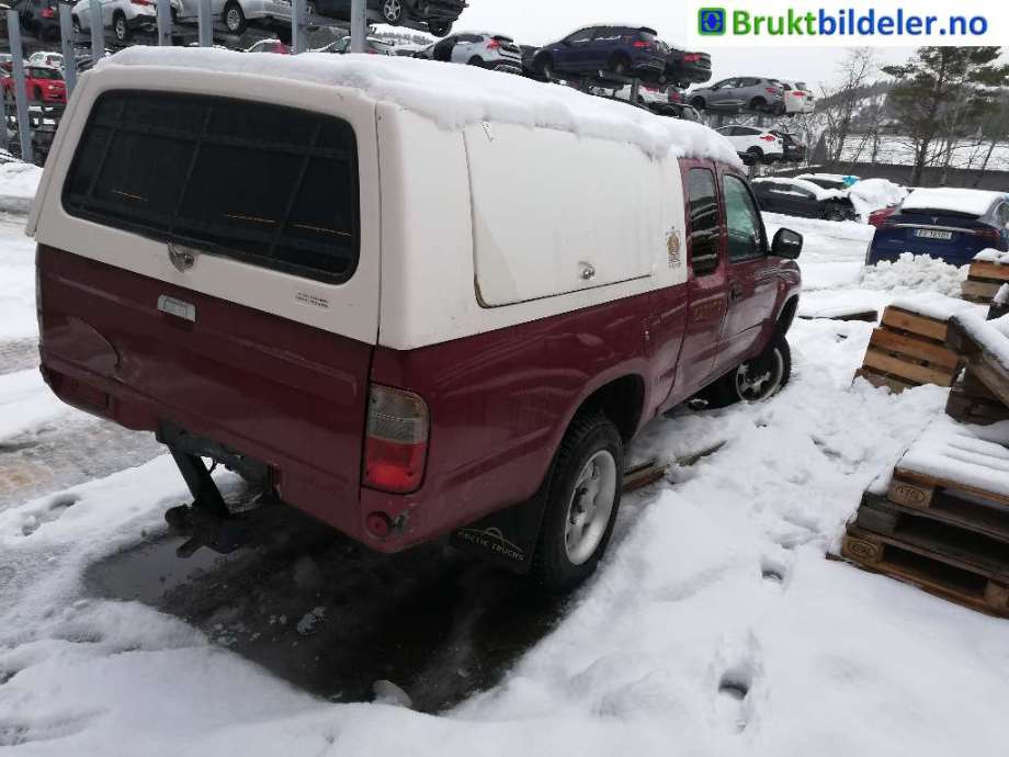 Toyota Hilux 1998-2001 , Motorkode: 2L-T, Girkassekode: 