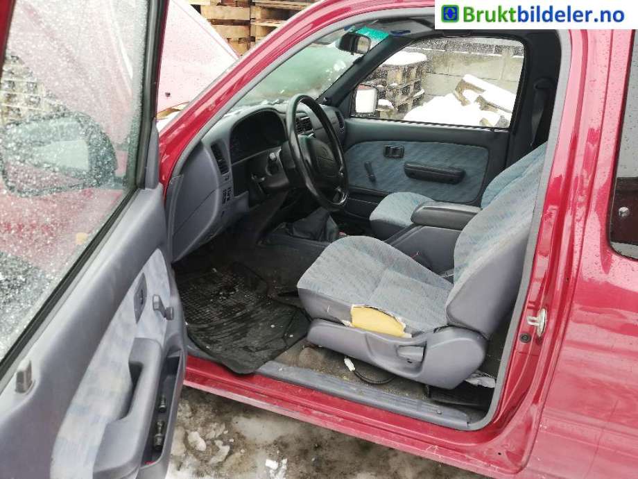 Toyota Hilux 1998-2001 , Motorkode: 2L-T, Girkassekode: 