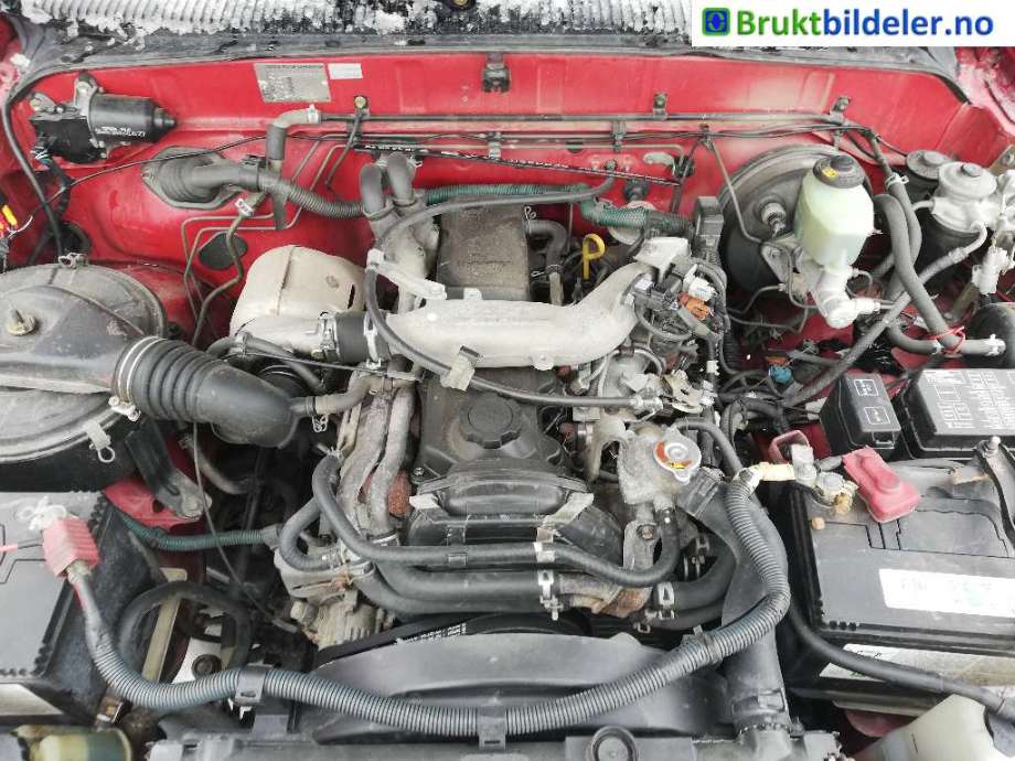 Toyota Hilux 1998-2001 , Motorkode: 2L-T, Girkassekode: 