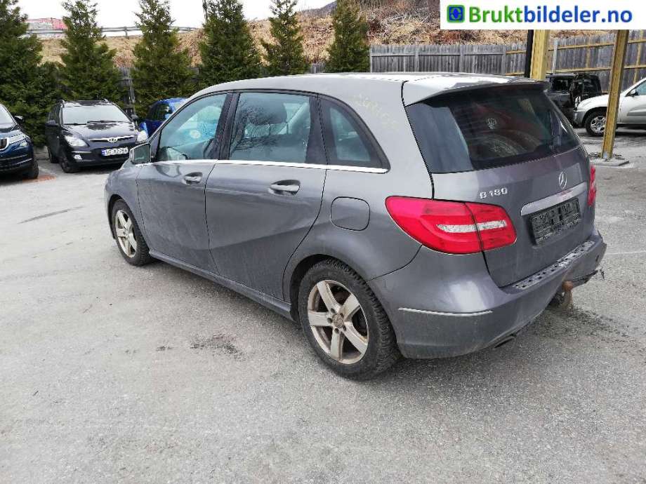 Mercedes B-Klasse 2011-2018 (W246) delebil , Motorkode: M270.910, Girkassekode: 