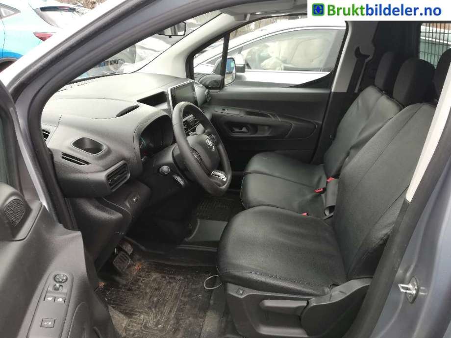 Toyota Proace City 2020-->> , Motorkode: ZKX, Girkassekode: 
