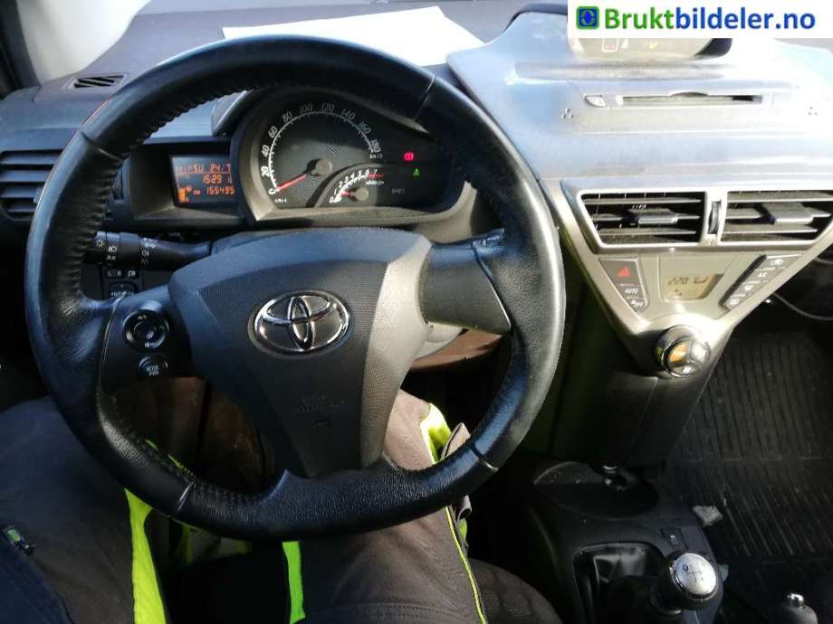 Toyota iQ 2009-2014 , Motorkode: 1KR-FE, Girkassekode: 