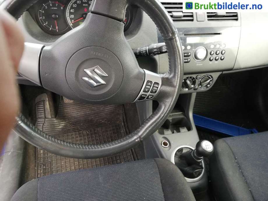 Suzuki Swift 2005-2010 delebil , Motorkode: M13A, Girkassekode: 