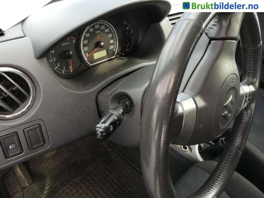 Suzuki Swift 2005-2010 delebil , Motorkode: M13A, Girkassekode: 