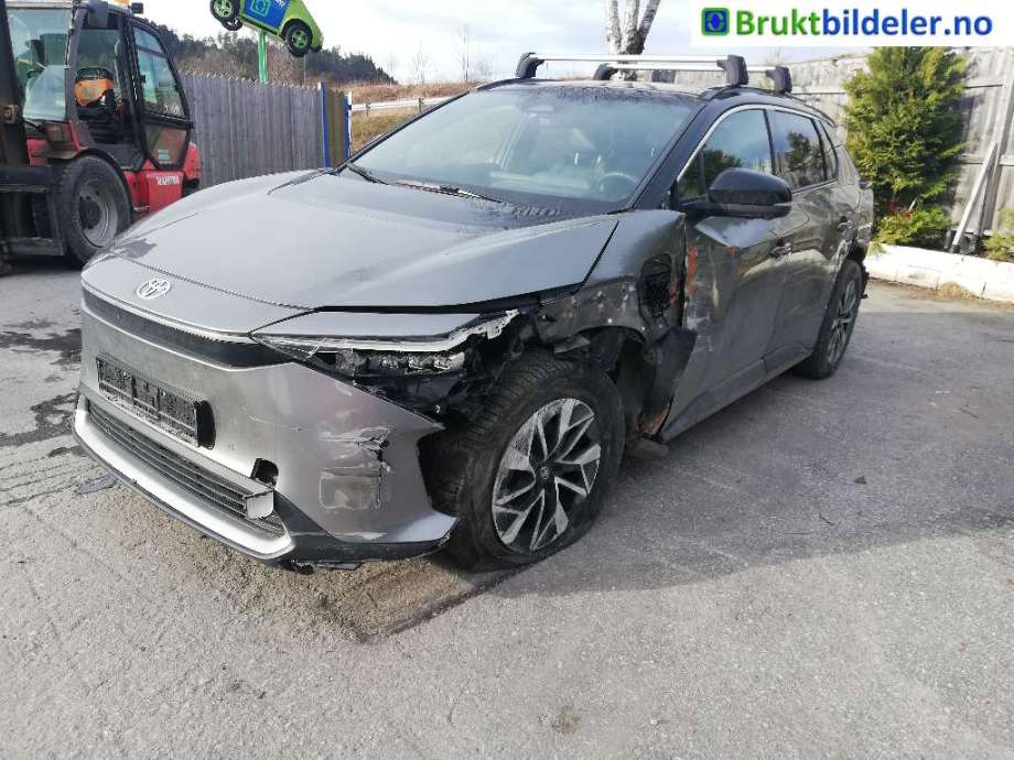 Toyota bZ4X 2022-->> , Motorkode: , Girkassekode: 