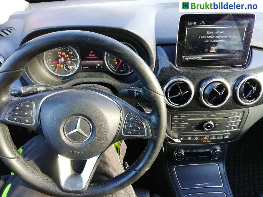 Mercedes B-Klasse 2011-2018 (W246) (W246), Motorkode: EM780.990, Girkassekode: 