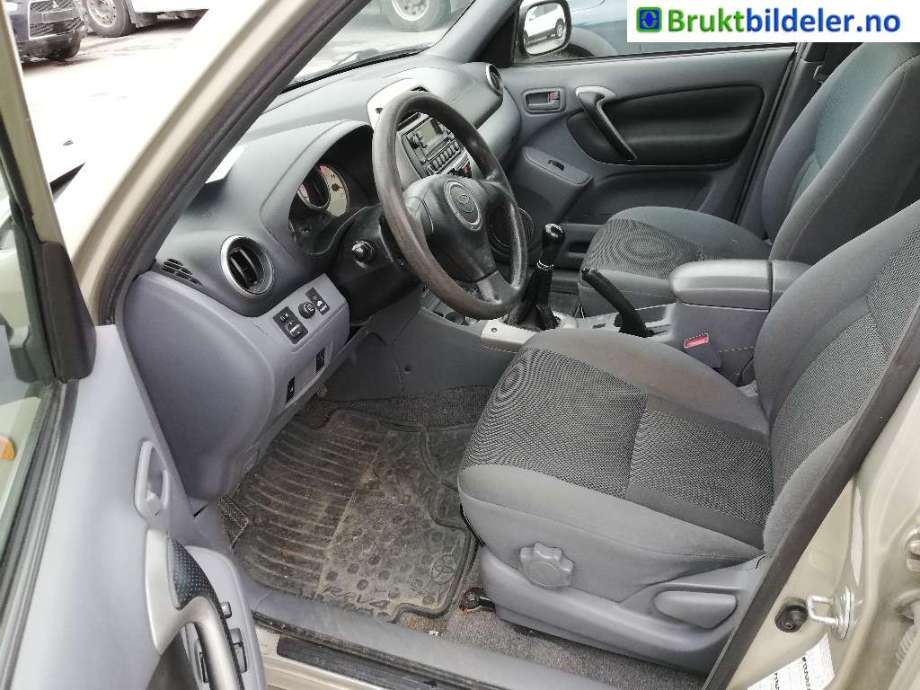 Toyota RAV4 2000-2006 (Type II) , Motorkode: 1AZ-FE, Girkassekode: 