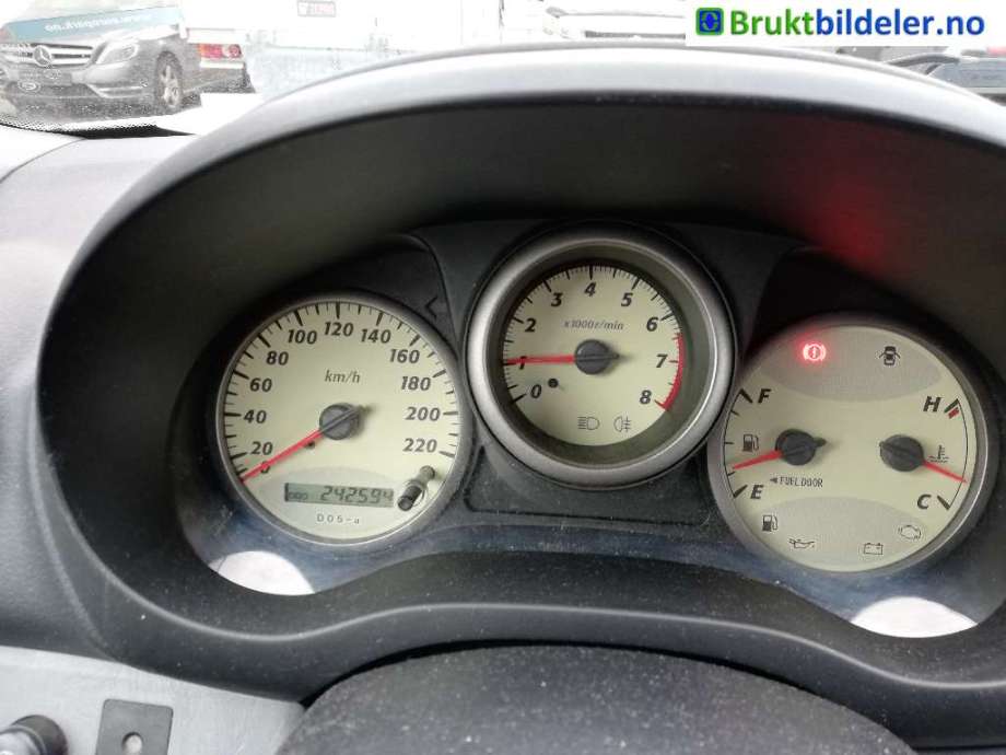 Toyota RAV4 2000-2006 (Type II) , Motorkode: 1AZ-FE, Girkassekode: 